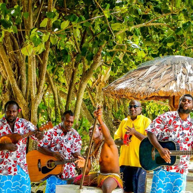 Fiji New Year Cruise 