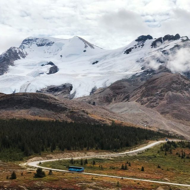 Iconic Rockies & Western Canada 