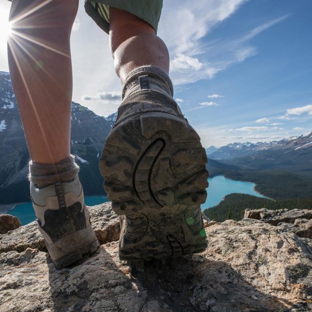 Iconic Rockies & Western Canada 